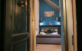 Jef Apartments Fontana Di Trevi Loft, Roma